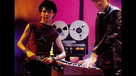 soft cell youth testo traduzione|Soft Cell — testo e traduzioni di 55 canzoni .